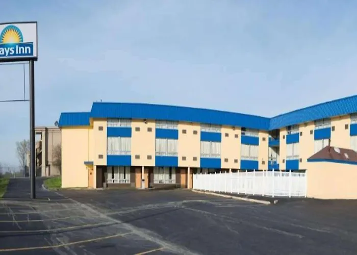 Days Inn By Wyndham Fort Wright Cincinnati Area