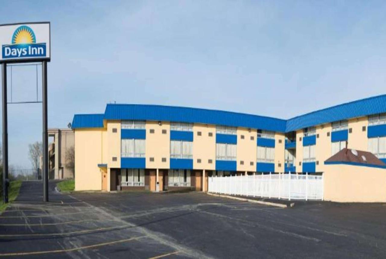 Hotel Days By Wyndham Wright Cincinnati Area 2*