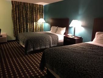 Days By Wyndham Wright Cincinnati Area Hotel Fort Wright