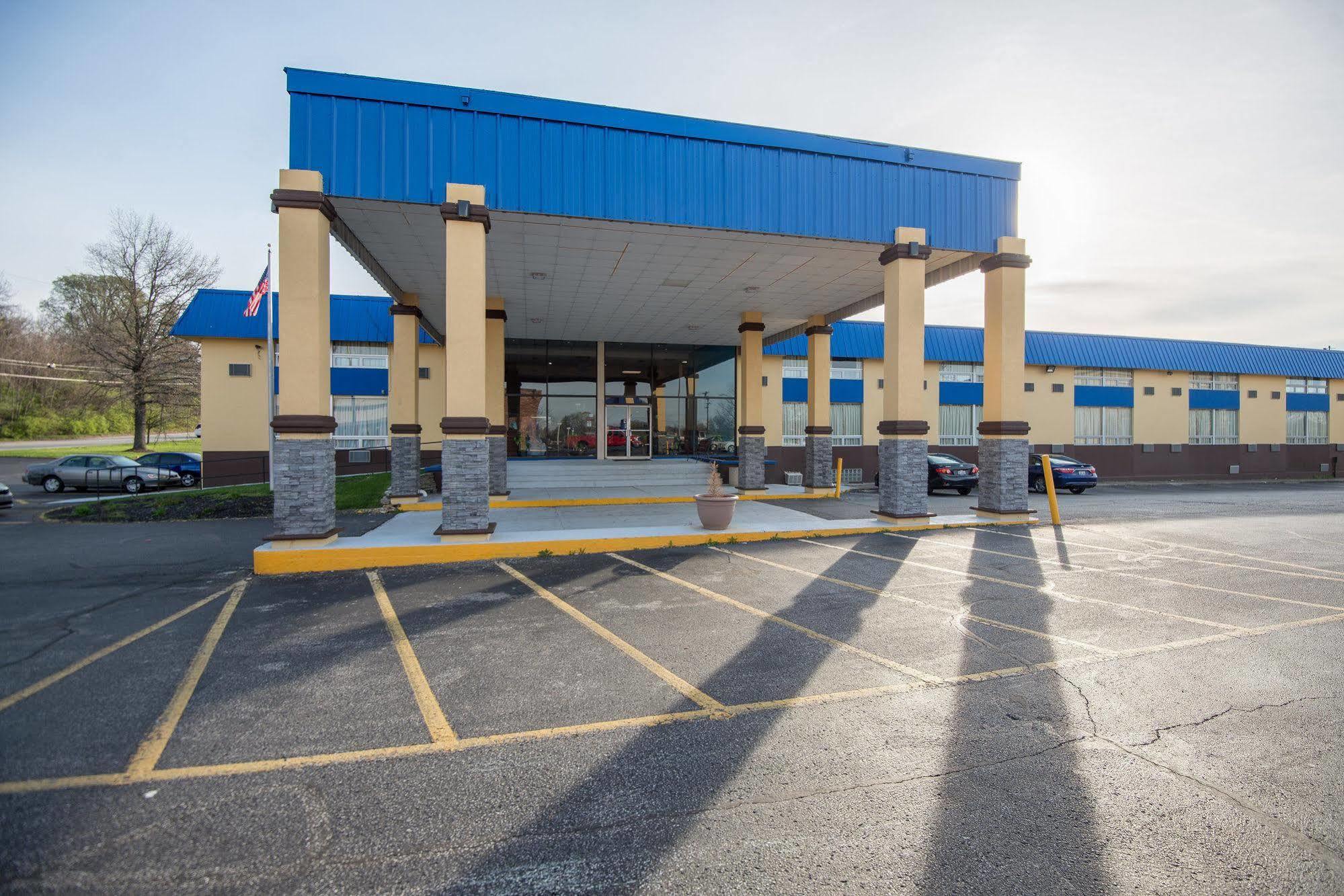 Days By Wyndham Wright Cincinnati Area 2*